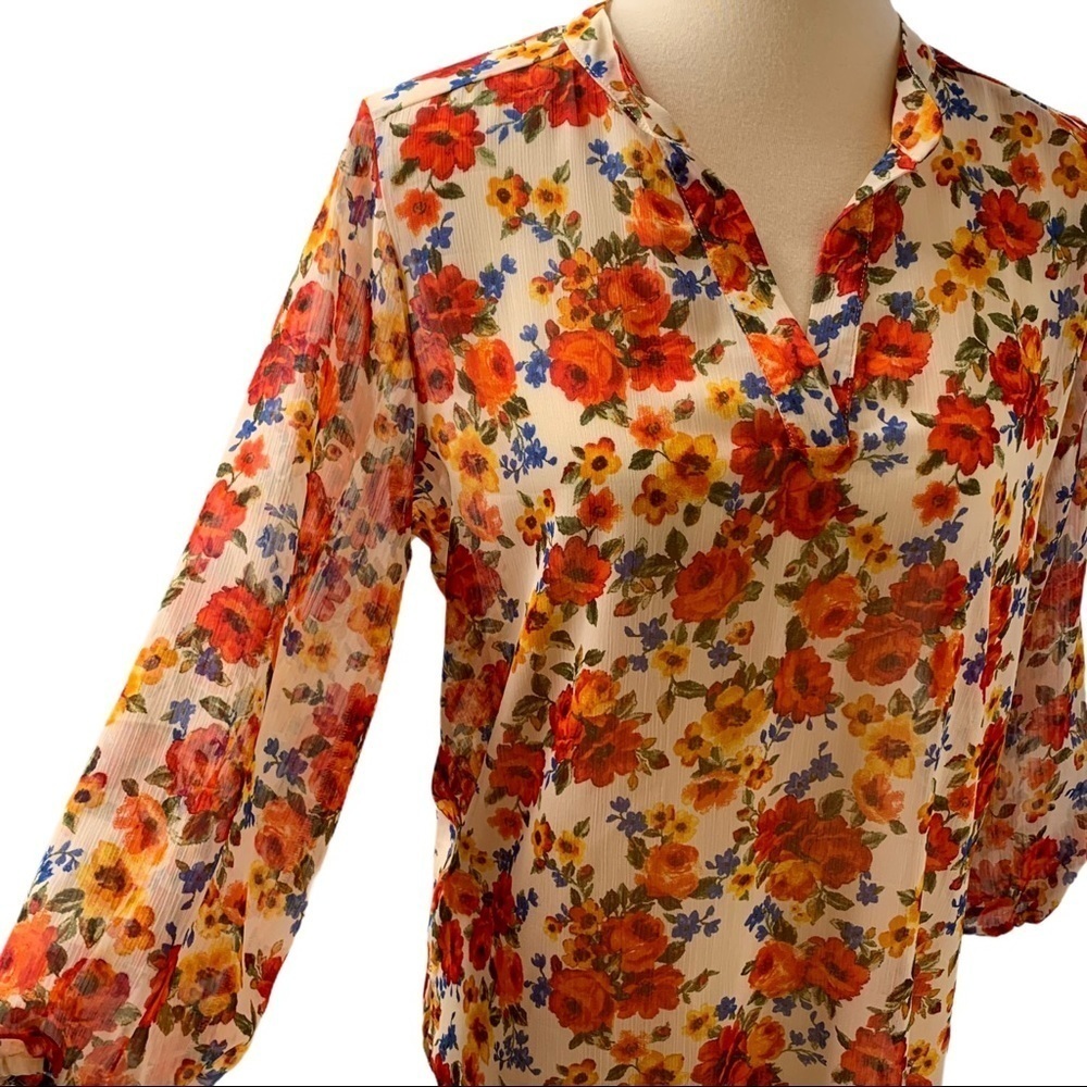 Alice Blue Stitch Fix Floral Lightweight Popover - Picture 7 of 9